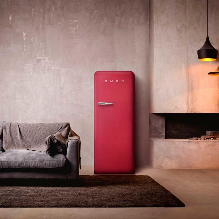 Image du produit Smeg FAB28RDRB6 (270 l)