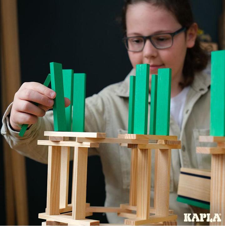 Actual product image Kapla - 40 SQUARES - Colored planks light green