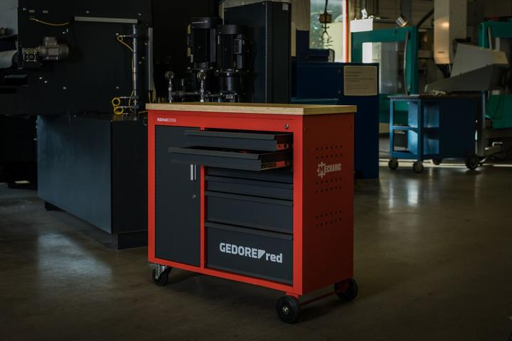 Actual product image Gedore red R20400006 Workshop trolley MECHANIC PLUS + 6 drawers 988x431x935 mm (1 x)