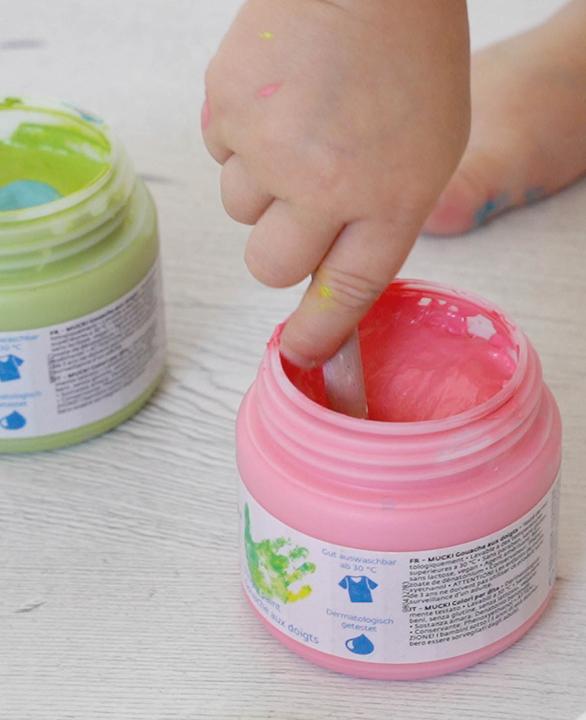 Image du produit Kreul MUCKI Kit de peinture au doigt (Jaune, Orange, Rose, Lila, Vert, Turquoise, 900 ml)