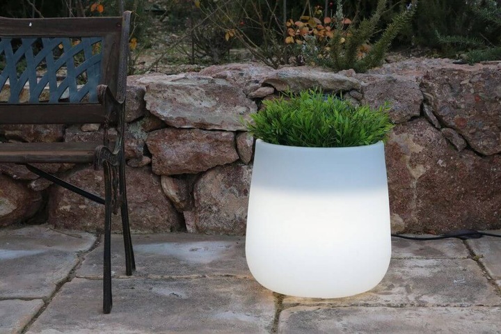 Produktbild Newgarden CAMELIA 40 LED Blumentopf, Übertopf beleuchtet kabelgebunden E27 IP65