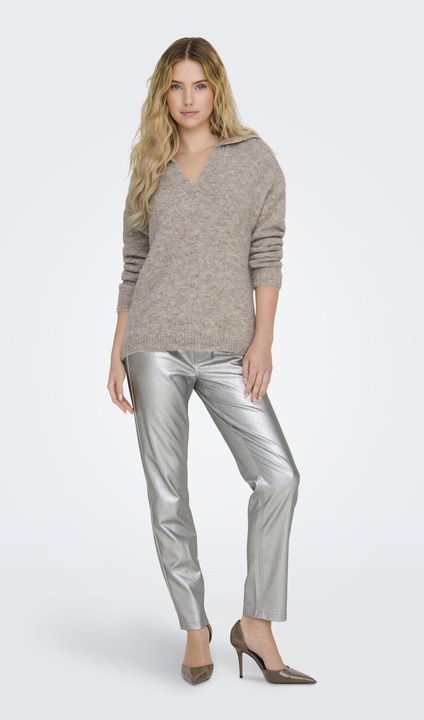 Actual product image Only ONLEMILY Gerade geschnitten Hose in Lederoptik Hose in Lederoptik (32)