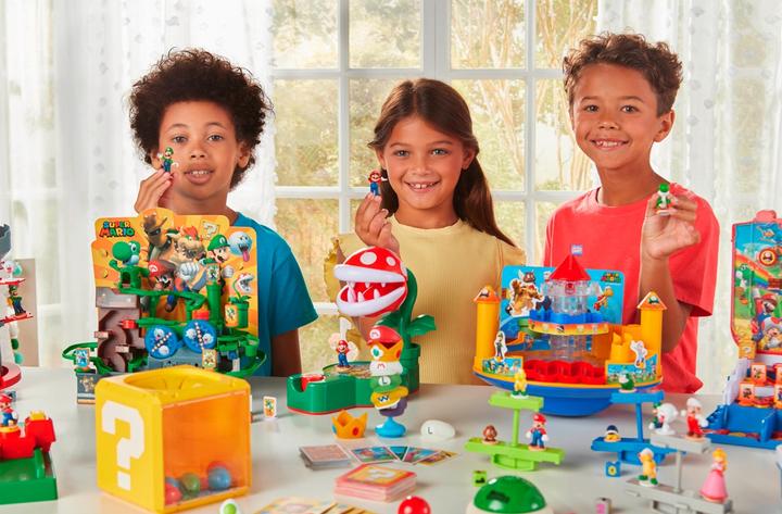 Actual product image Epoch Super Mario Cap Stacker (German)