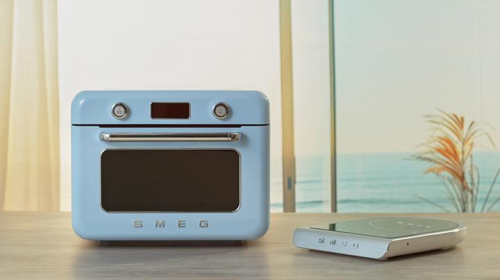 Actual product image Smeg COF01PBEU
