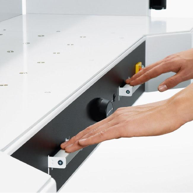 Actual product image Ideal Stack cutter 7260 with air table (80 Sheets)