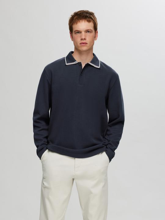 Actual product image Selected Shirt (XL)