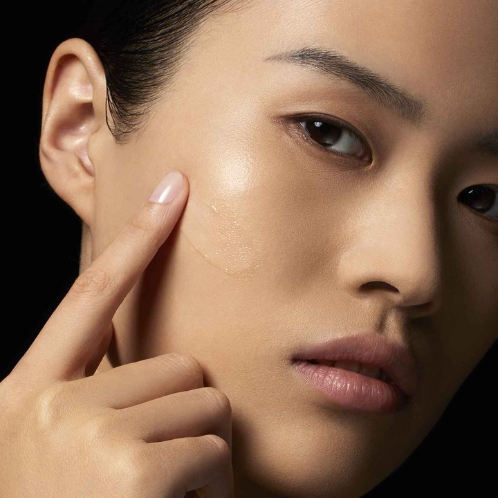 Produktbild Clarins Precious Oil-in-Serum (30 ml)