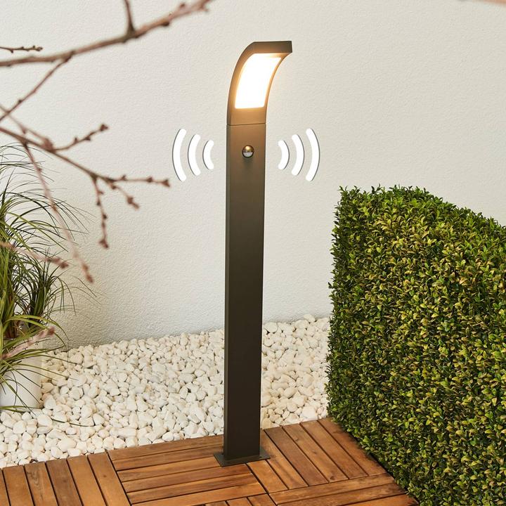 Actual product image Lucande Juvia LED Garden Light H100 w/Sensor Graphite (520 lm, IP54)