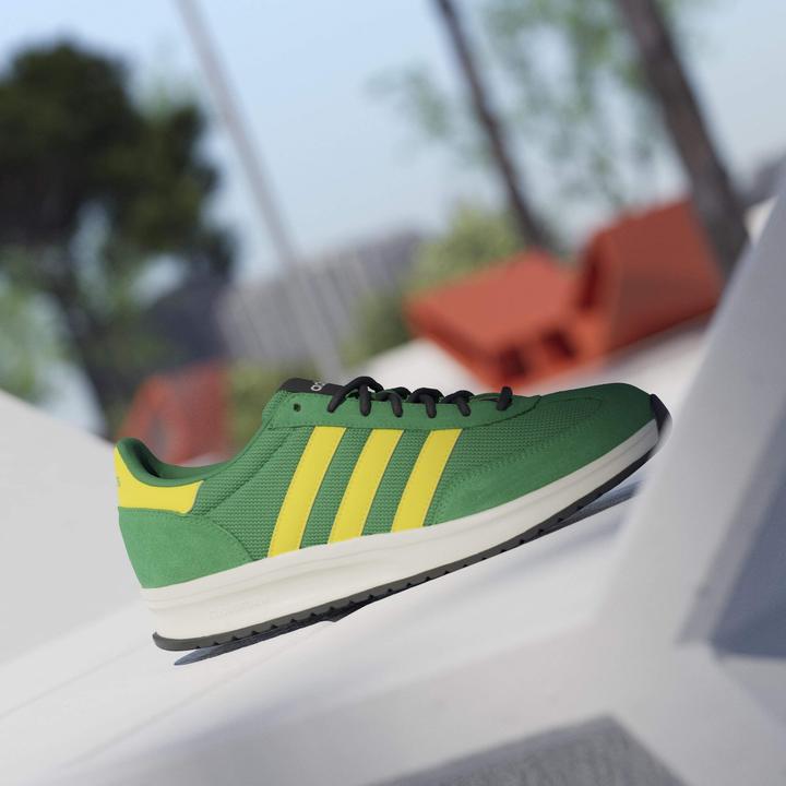 Immagine prodotto Adidas RUN 70s 2.0 (49 1/3, 49.5)