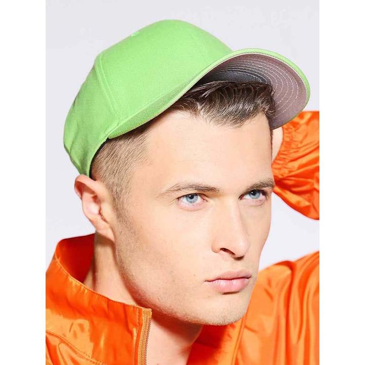 Actual product image Yupoong Baseball cap Flexfit (S/M)