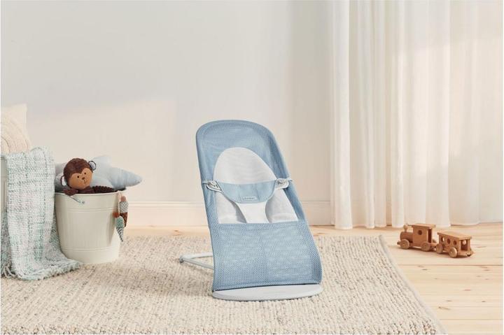 Immagine prodotto BabyBjörn Dondolo in rete, blu cielo/bianco