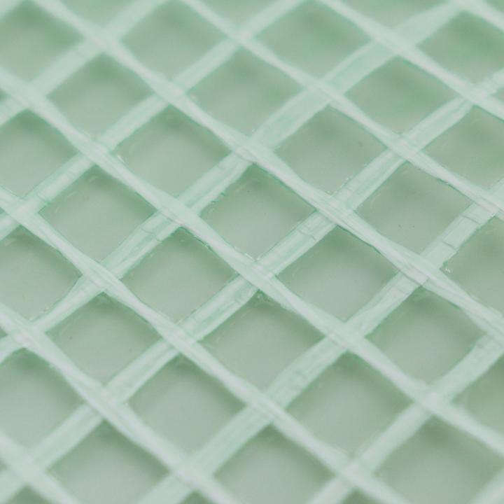 Actual product image Aquagart 4m Gitterfolie, Gartenfolie, Gewächshausfolie, Frühbeetfolie 4m breit