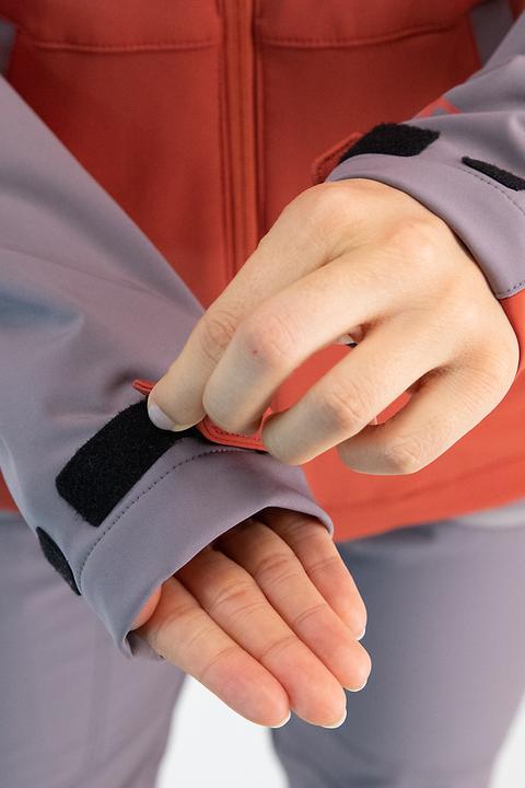 Actual product image ION Bike Jacket Shelter 2L Softshell women - spicy-red (L)