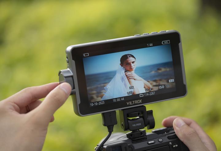Produktbild Viltrox DC-550 Pro II 5,5" Kamera-Monitor (5.50", Full HD)