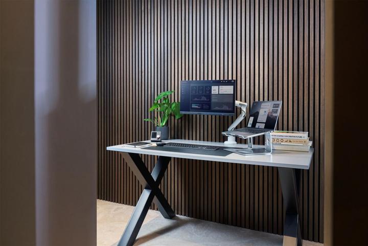 Actual product image One for All Office laptop stand aluminium DM 0060