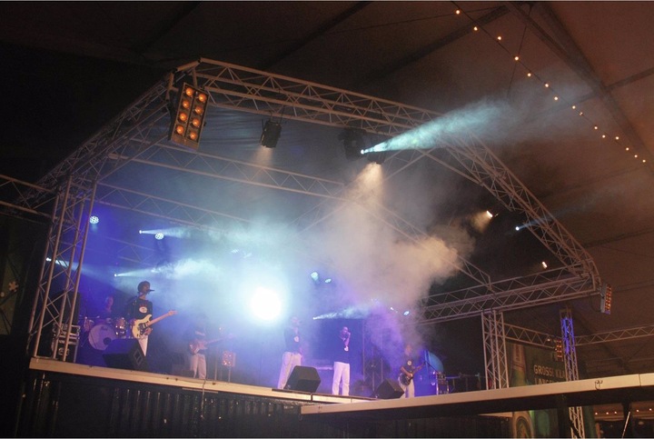 Produktbild Eurolite Theaterscheinwerfer Theatre Spot 300/500 Fresnel 500 W