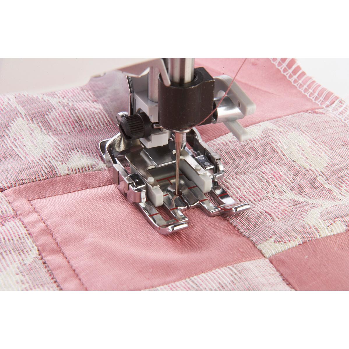 Thumbnail - Husqvarna Dualtransport mit wechselbaren Nähfüssen, Nähzubehör