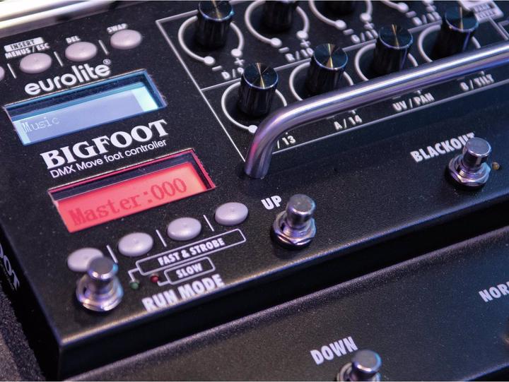 Produktbild Eurolite DMX Move Bigfoot Fusscontroller 192