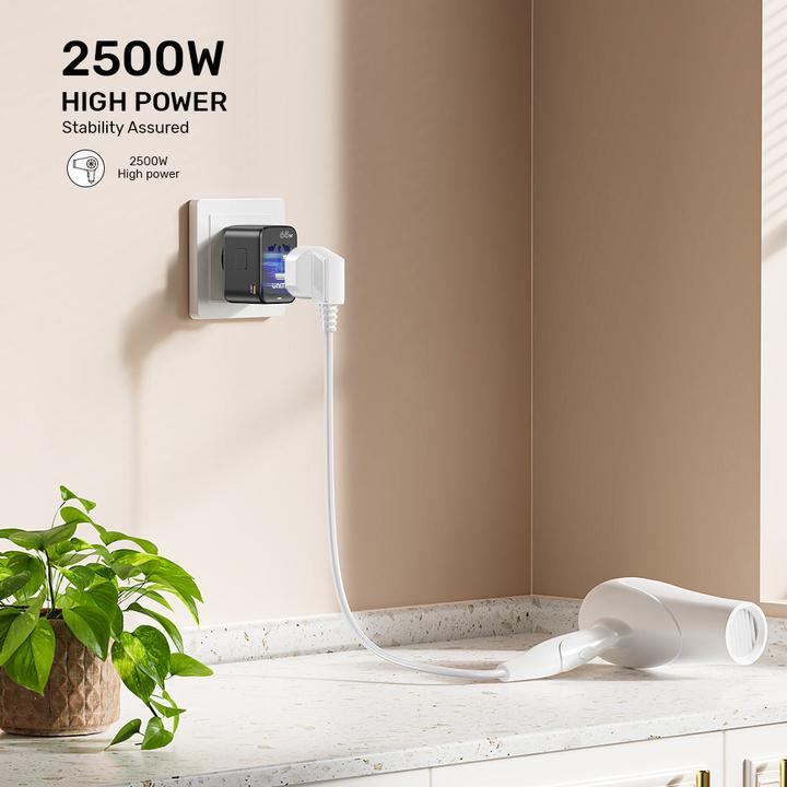 Actual product image Unitek riad EU/US/UK/AUS PD 65 watt travel charger (65 W, 4 ports)