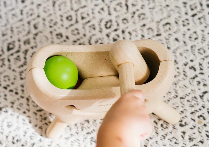 Actual product image Plantoys Hammer game Miracle