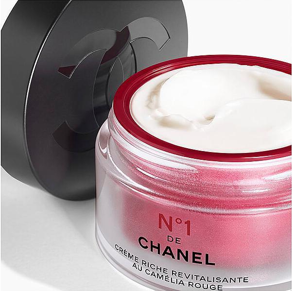 Actual product image Chanel Red Camellia Rich Revitalizing Crème (50 ml, 24h cream)