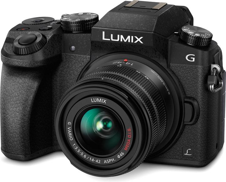 Panasonic Lumix G70, Doublezoom (16.10 Mpx, Micro Four Thirds)