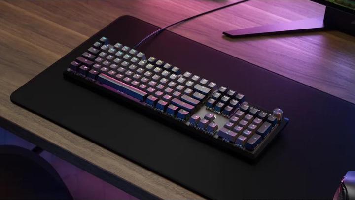 Actual product image Corsair CLAVIER K70 CORE RGB Gris (FR, Cable)