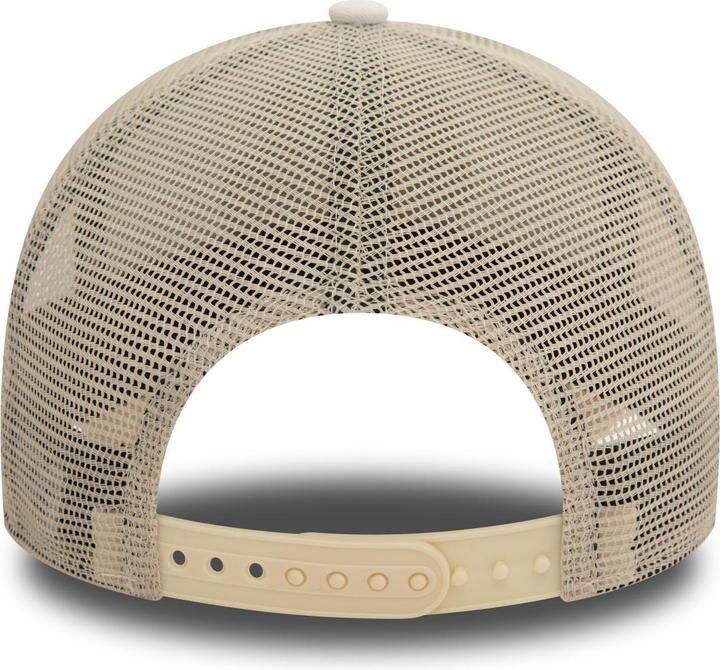 Produktbild New Era A-Frame Mesh Trucker Cap - GRAPHIC PRINT beige
