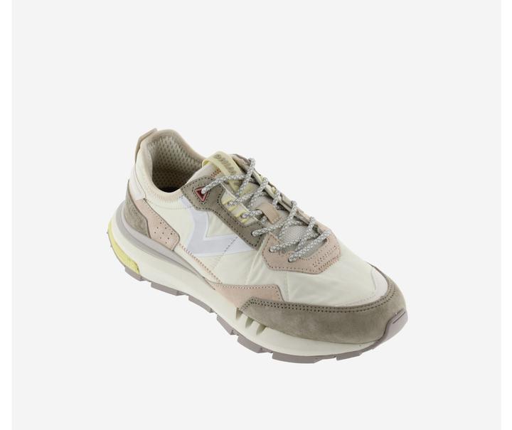 Actual product image Victoria Wing Evo (40)