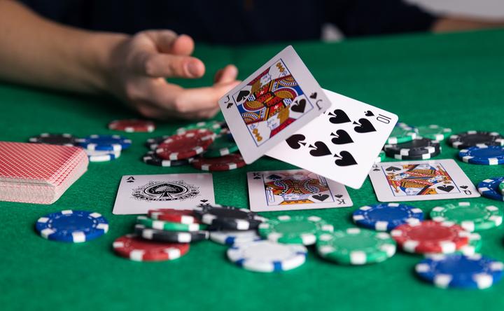 Immagine prodotto Clown games Set da poker (Inglese, 2 - 10 Giocatori)