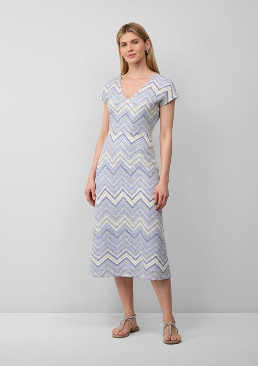 Actual product image S.Oliver Kleid Antailliertes Midikleid aus Strickjersey mit V-Ausschnitt (38)