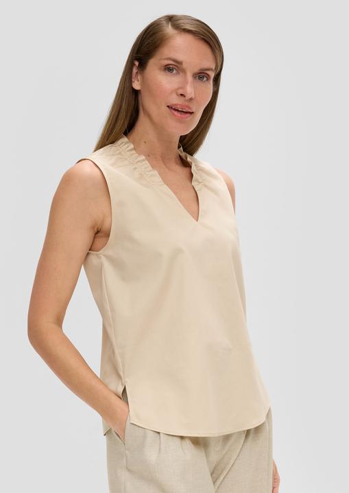 Produktbild s.Oliver Bluse Ärmellose Bluse mit gerüschtem Kragen (40)