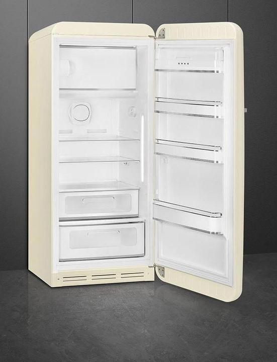 Actual product image Smeg Retro Style FAB28RCR5 (270 l)
