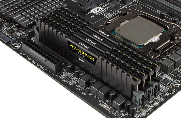 Immagine prodotto Corsair Vengeance LPX (4 x 32GB, 2666 MHz, DDR4-RAM, DIMM)