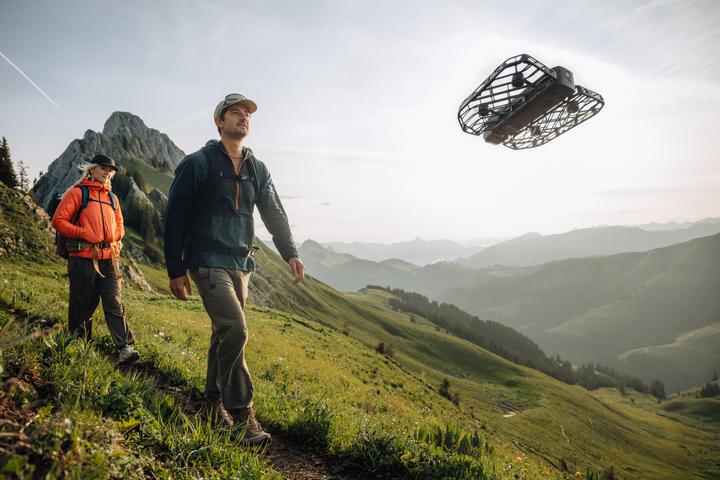 Actual product image HoverAir Kamera-Drohne X1 PROMAX Retail Combo schwarz (16 min, 430 g, 48 Mpx)