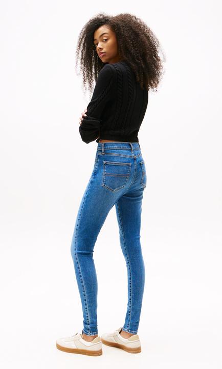 Actual product image Tommy Jeans SYLVIA HGH SKN BI0234 CO (W30/L30)