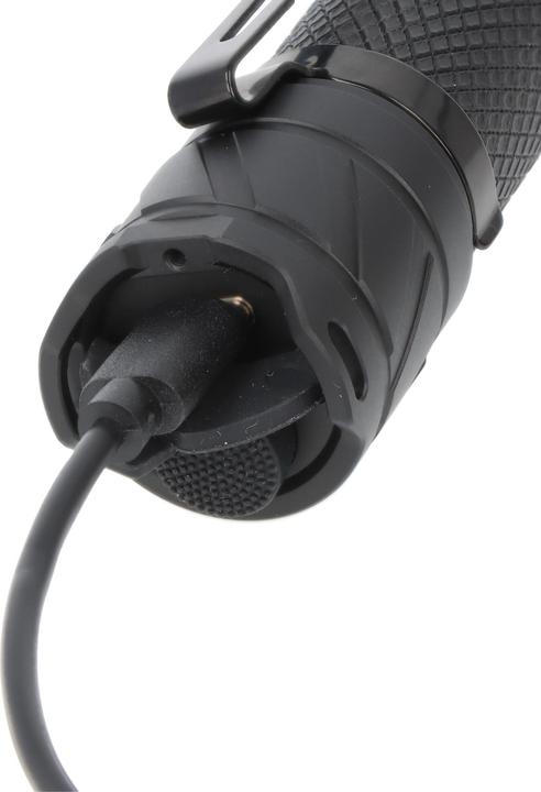 Actual product image AceBeam L16 2.0 – taktische LED-Taschenlampe mit 5.000 K, 2.100 Lumen und 670 m Reichweite (schwarz) (2100 lm)