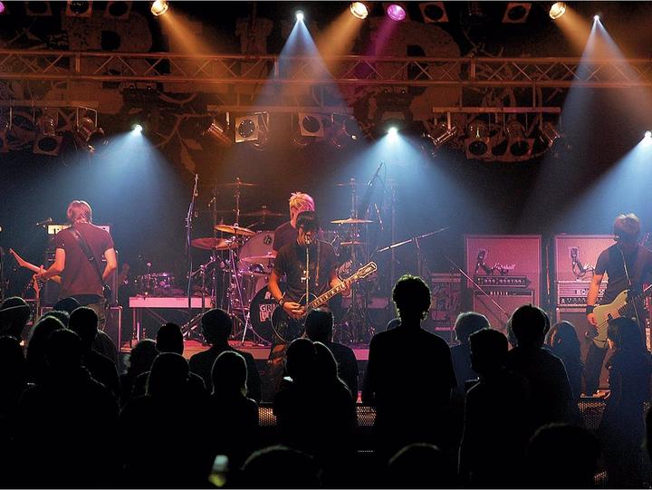 Image du produit Omnilux PAR-64 240V/1000W GX16d NSP 300h H (1000 W, GX16d)