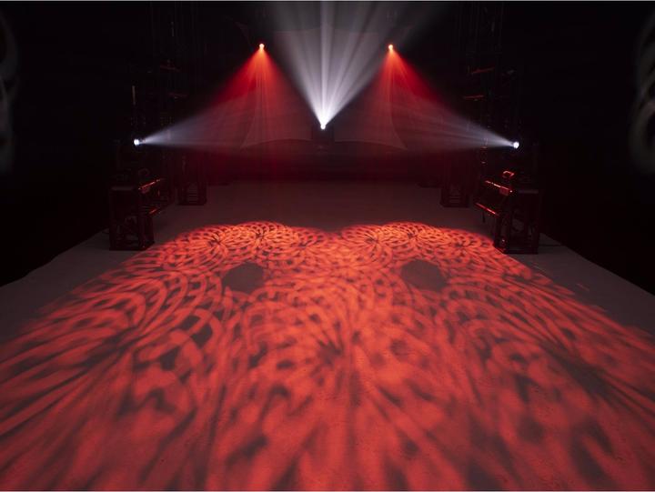 Image du produit FutureLight DMH-160 MK2 Tête de déplacement LED