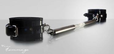 Actual product image Faire Hommage Cufflinks Bar Strass