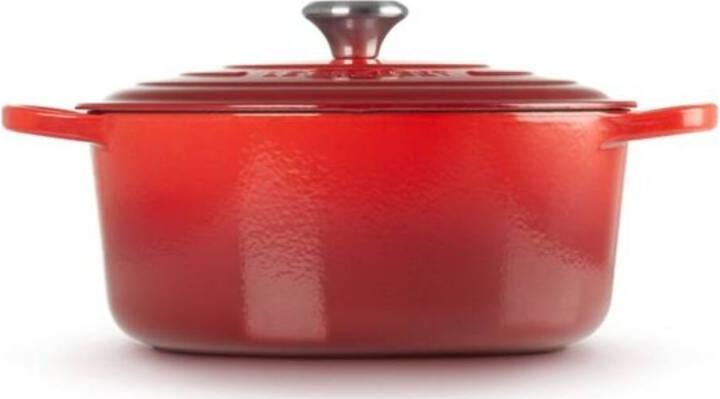 Actual product image Le Creuset Signature (26 cm, Casserole + Stewpot, Cast iron)