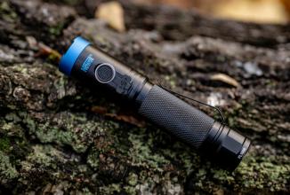 Produktbild Newell FL1000 USB-C taktische Taschenlampe (15.50 cm, 1000 lm)