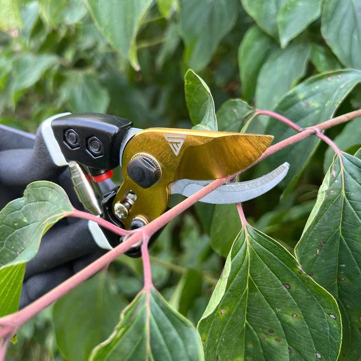 Produktbild Stahlwerk Gartenschere aus Carbon-Stahl Rosenschere / Rebschere / Gärtnerschere