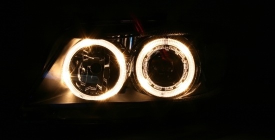 Produktbild Stag BMW E90 - Angel Eyes Scheinwerfer (Depo)