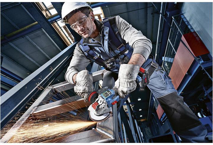 Produktbild Bosch Professional Combo Kit Set mit 4x 18V: GSR18V-110C/GDX18V-210C/GWS18V-10/GBH 18V-24C, 3x Akku