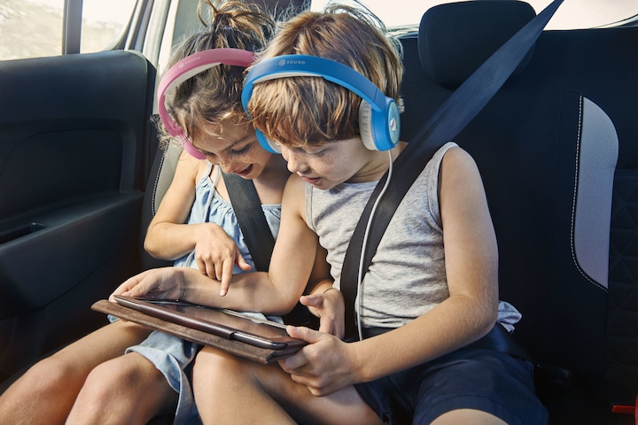 Produktbild Cellularline Music Sound Play Patch – On-Ear-Kopfhörer für Kinder (rosa)