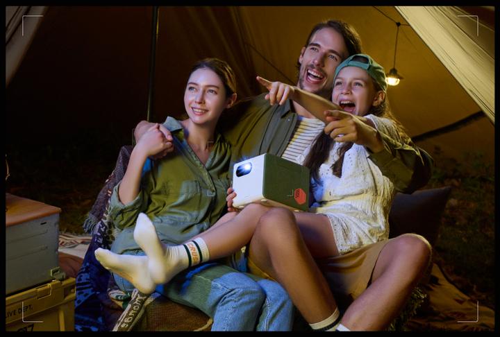 Produktbild BenQ GS50 (Full HD, 500 lm, 1.2:1)