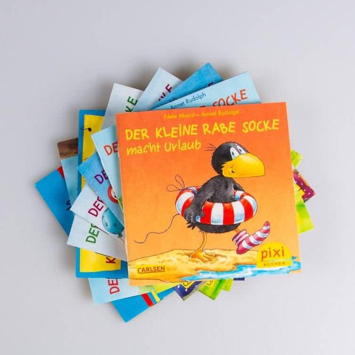 Image du produit Chaussette Pixi Bundle 8 Série 193. Le Petit Corbeau (Allemand, Nele Moost, 2012)