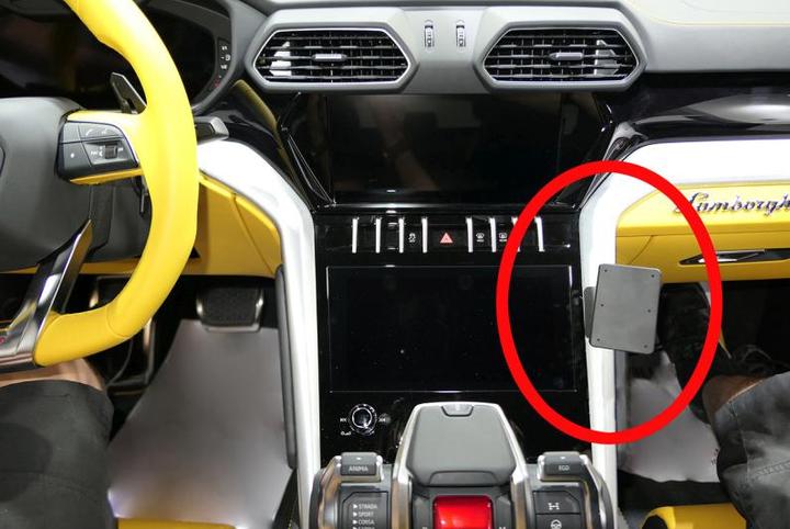 Brodit 835790 Supporto per auto Lamborghini Urus 18-