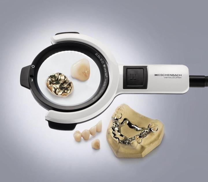 Produktbild Eschenbach LED-Lupenleuchte varioLED flex (6000 lm)